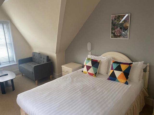 Runnymede Court Hotel Ст. Хейлир Джерси Экстерьер фото