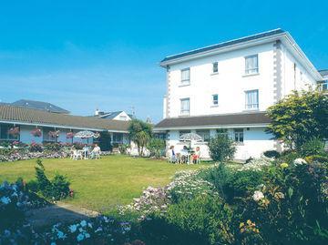Runnymede Court Hotel Ст. Хейлир Джерси Экстерьер фото
