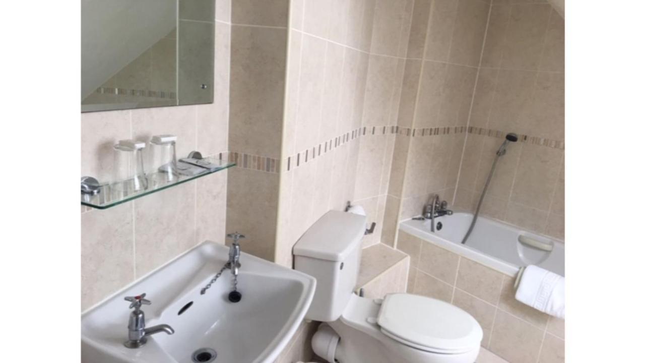 Runnymede Court Hotel Ст. Хейлир Джерси Экстерьер фото